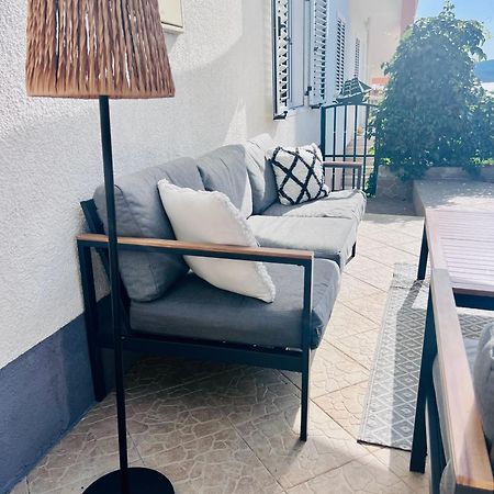 Apartmani-Okrug Gornji-Ciovo Trogir Exterior photo