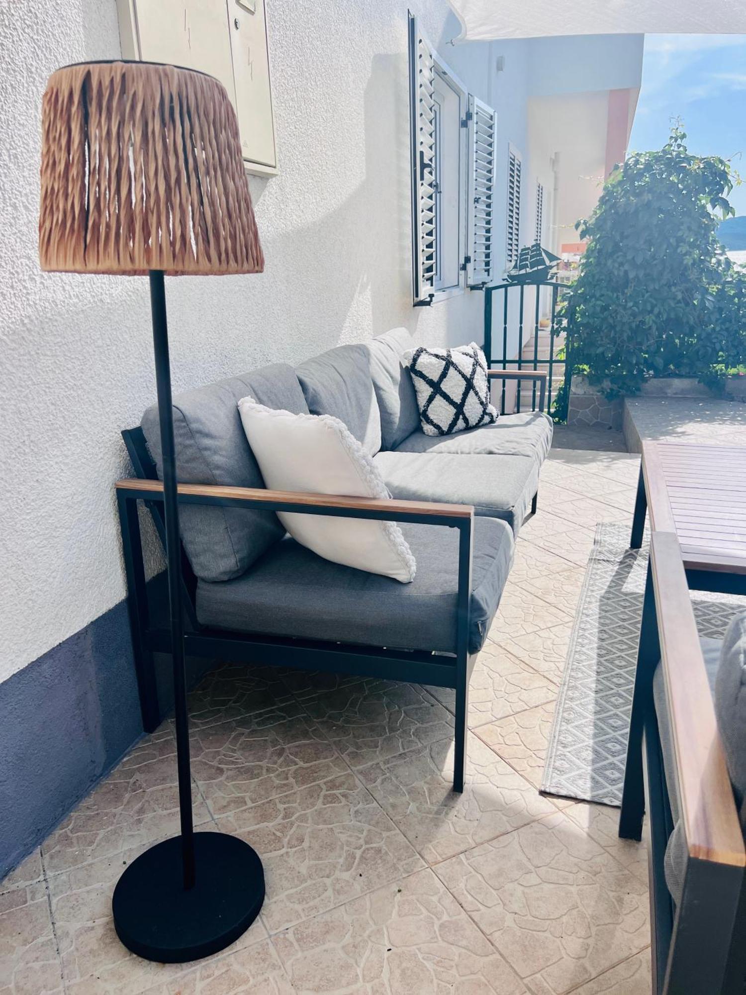 Apartmani-Okrug Gornji-Ciovo Trogir Exterior photo